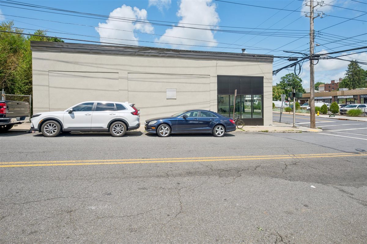 320 Webster Ave, New Rochelle, NY for sale Building Photo- Image 1 of 10