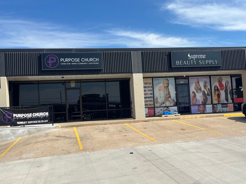 2403 N Aspen Ave, Broken Arrow, OK à louer - Photo du bâtiment - Image 2 de 7