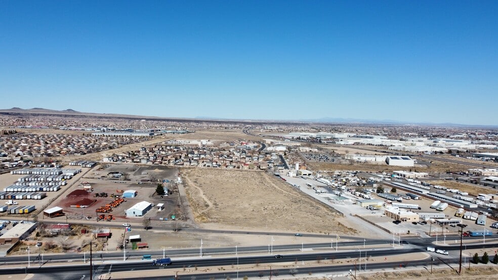 8301 Volcano Rd NW, Albuquerque, NM à vendre - Aérien - Image 3 de 4