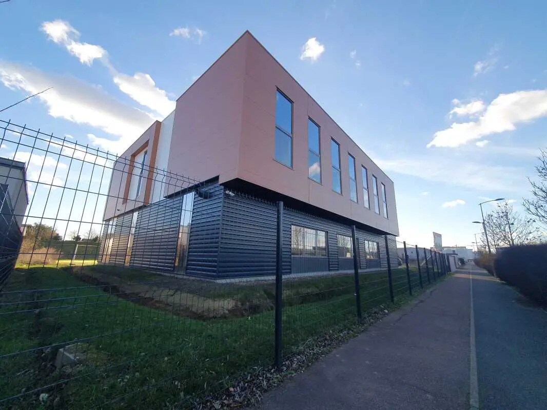 Flex in Bondoufle for sale Building Photo- Image 1 of 4