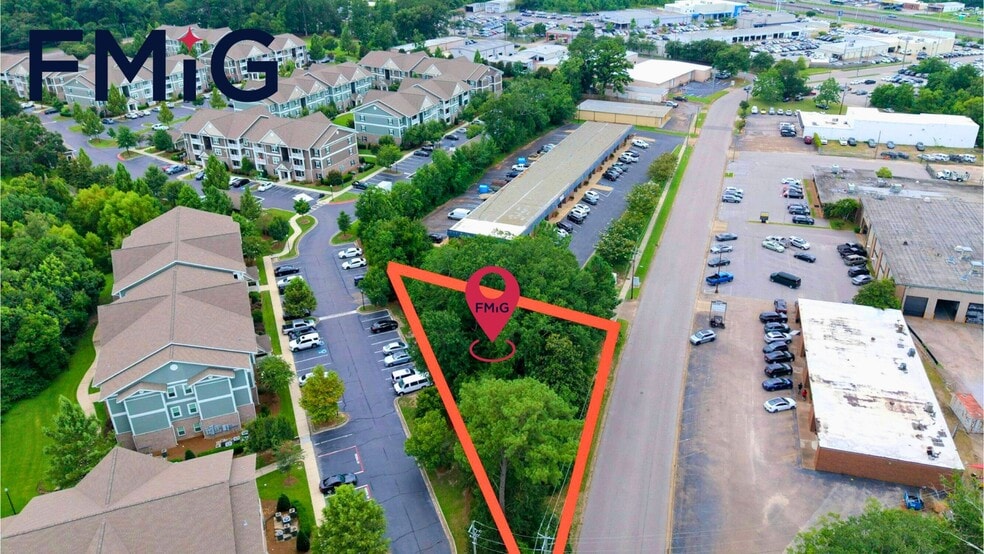 3201 International Dr, Mobile, AL for sale - Building Photo - Image 2 of 9