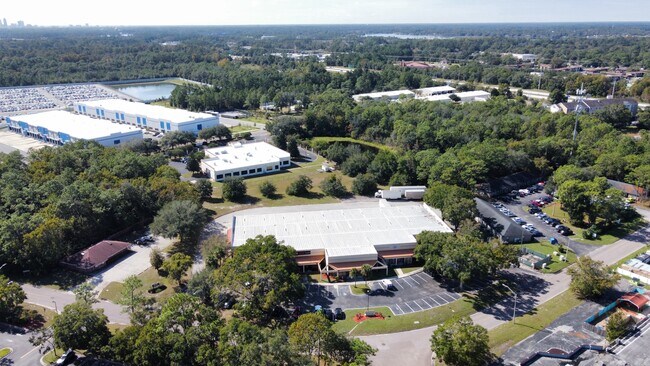 More details for 10592 Balmoral Cir E, Jacksonville, FL - Flex for Sale