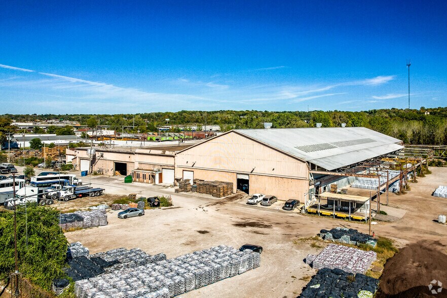 7219 E 17th St, Kansas City, MO à vendre - Photo du bâtiment - Image 2 de 17