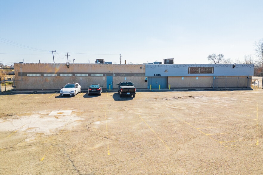 4505 Oakman Blvd, Detroit, MI for sale - Building Photo - Image 3 of 39