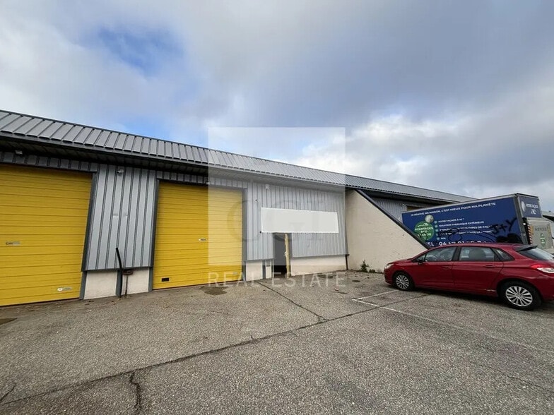 Flex in Vaulx-en-Velin for lease - Building Photo - Image 2 of 12