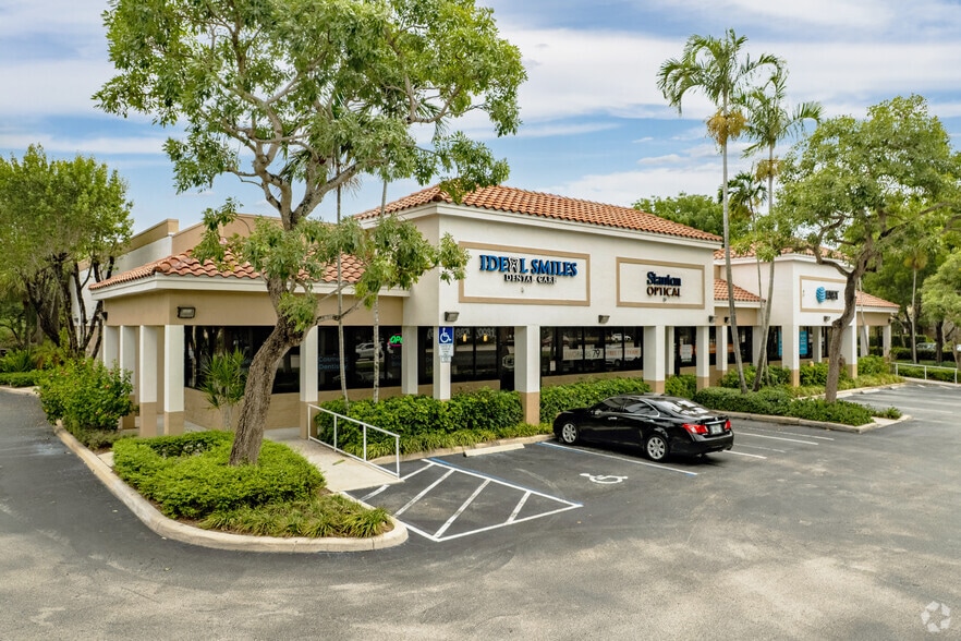 12201-12231 W Sunrise Blvd, Plantation, FL for lease - Building Photo - Image 2 of 8