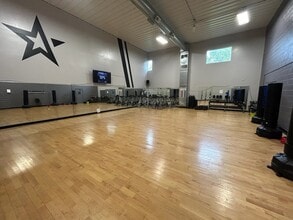 12937 Wicker Ave, Cedar Lake, IN for lease Interior Photo- Image 2 of 3