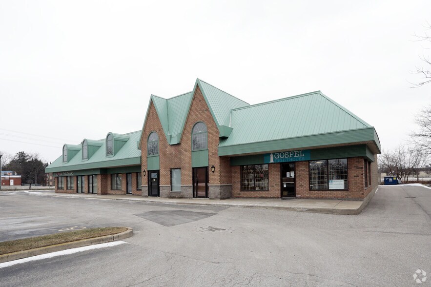 176 Speedvale Ave, Guelph, ON à vendre - Photo du bâtiment - Image 2 de 19