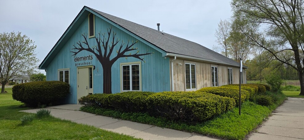 5141 Platt Rd, Ann Arbor, MI à vendre - Photo du bâtiment - Image 2 de 12