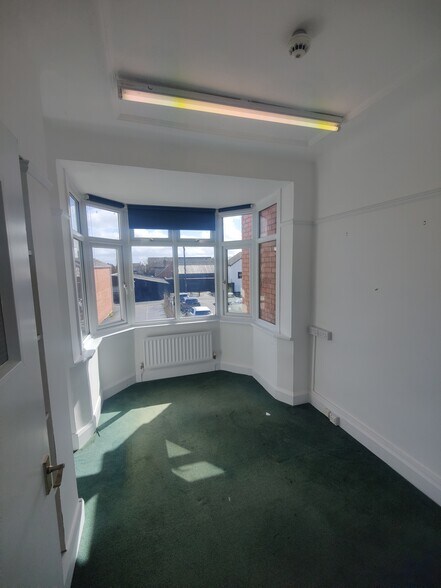 30-32 Pensby Rd, Wirral à louer - Photo intérieure - Image 3 de 4