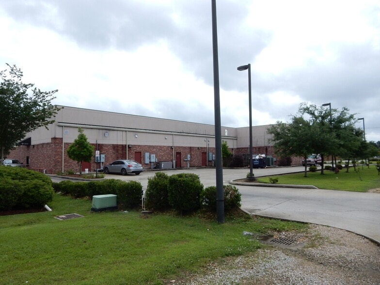 73015 Hwy 25 E, Covington, LA for lease - Building Photo - Image 2 of 4