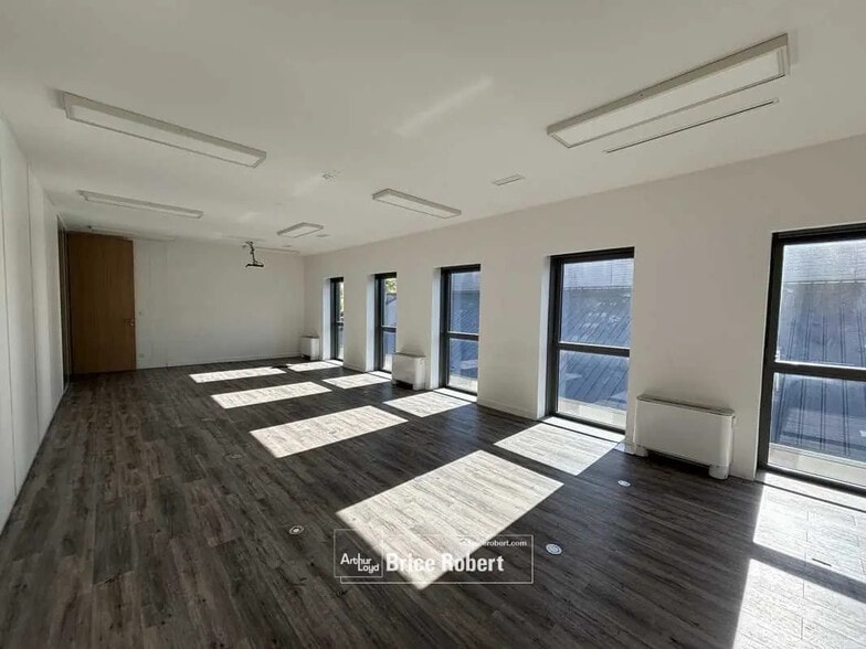 Bureau dans Lyon à louer - Photo intérieure - Image 3 de 12