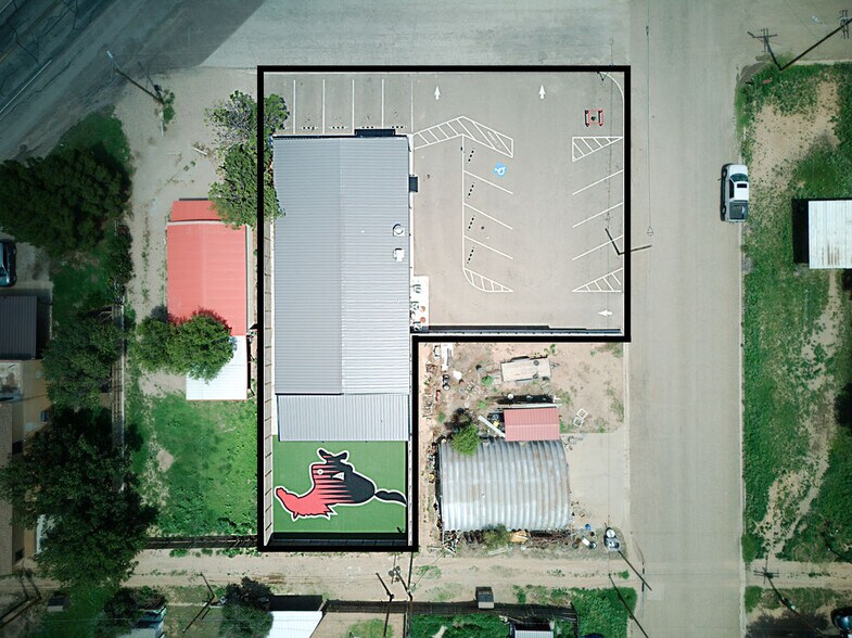 609 Avenue H, Shallowater, TX à vendre - Photo du bâtiment - Image 2 de 37