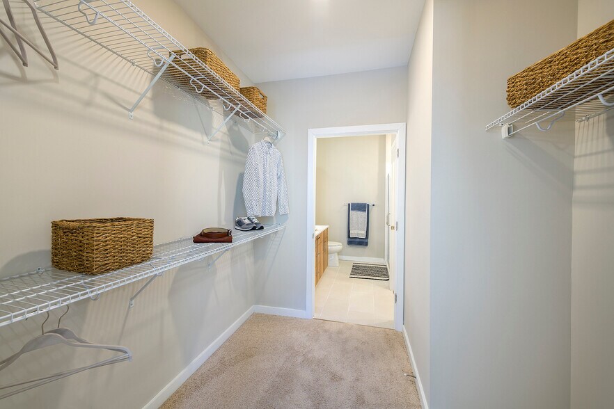 400 W Swedesford Rd, Berwyn, PA à louer - Photo du bâtiment - Image 3 de 26