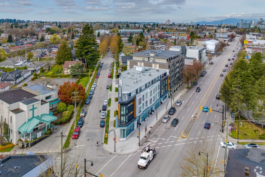 998 Kingsway, Vancouver, BC for sale - Aerial - Image 2 of 3