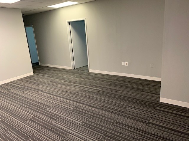 1350 Dorsey Rd, Hanover, MD à louer - Photo intérieure - Image 3 de 4