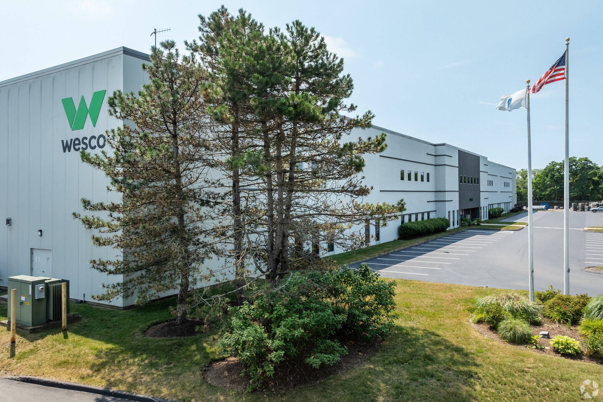 12 Industrial Rd, Milford, MA à louer Photo principale- Image 1 de 7