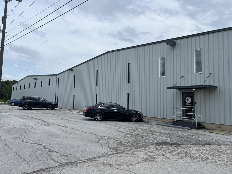 4307 US Route 40 E, Lewisburg, OH à louer - Photo du bâtiment - Image 3 de 29