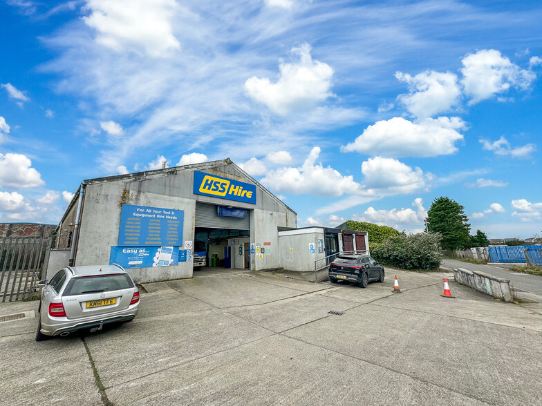 Agar Way, Redruth for lease - Building Photo - Image 1 of 2