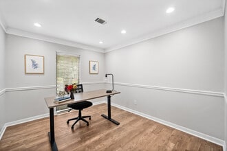 600 Bld C Houze Way, Roswell, GA for lease Interior Photo- Image 2 of 16