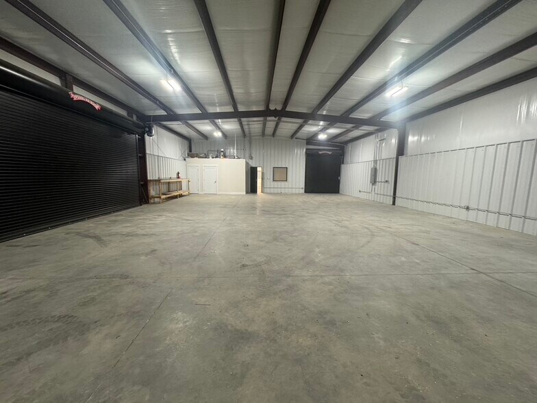 7923 HWY 441, Dillard, GA à vendre - Photo du bâtiment - Image 3 de 9