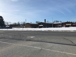 Plus de détails pour 40 Lurgan Ave, Shippensburg, PA - Industriel à vendre