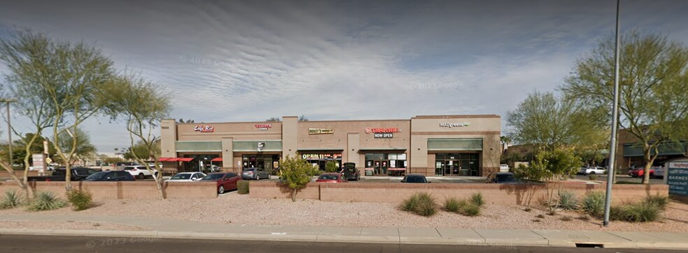16955 N 75th Ave, Peoria, AZ à louer - Photo du bâtiment - Image 3 de 5