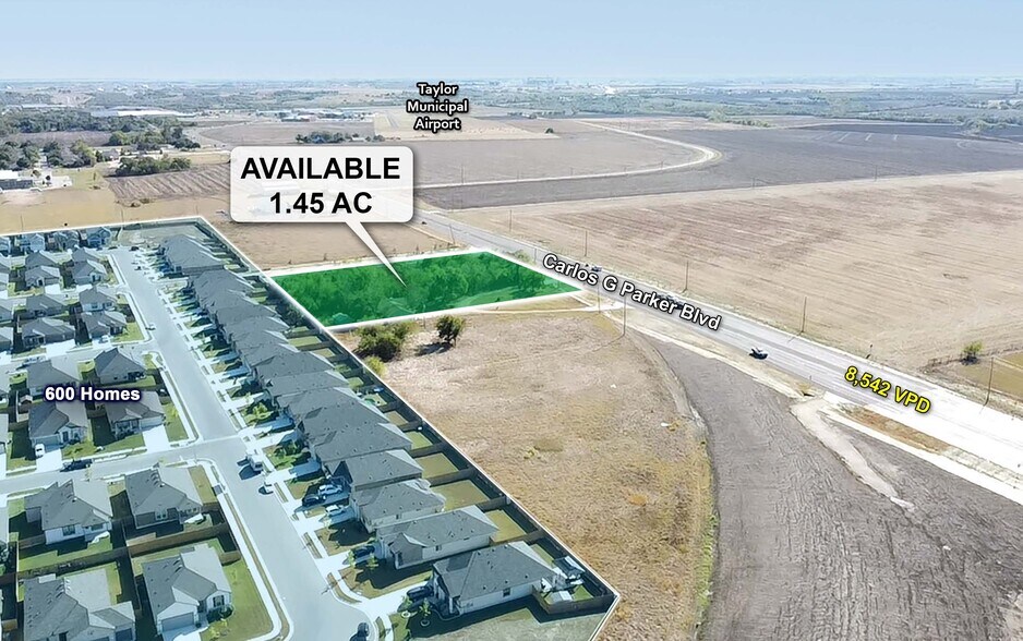 NEC Carlos G. Parker & Pivot Dr, Taylor, TX à vendre - Aérien - Image 3 de 6