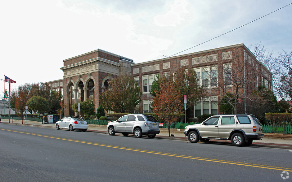 6601 Ventnor Ave, Ventnor City, NJ for lease - Building Photo - Image 2 of 6