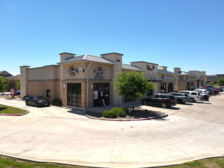 5309 McPherson Blvd, Fort Worth, TX à vendre - Photo du bâtiment - Image 2 de 9