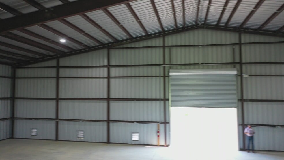 5145 Old Atascocita Rd, Dayton, TX for sale - Commercial Listing Video - Image 3 of 14