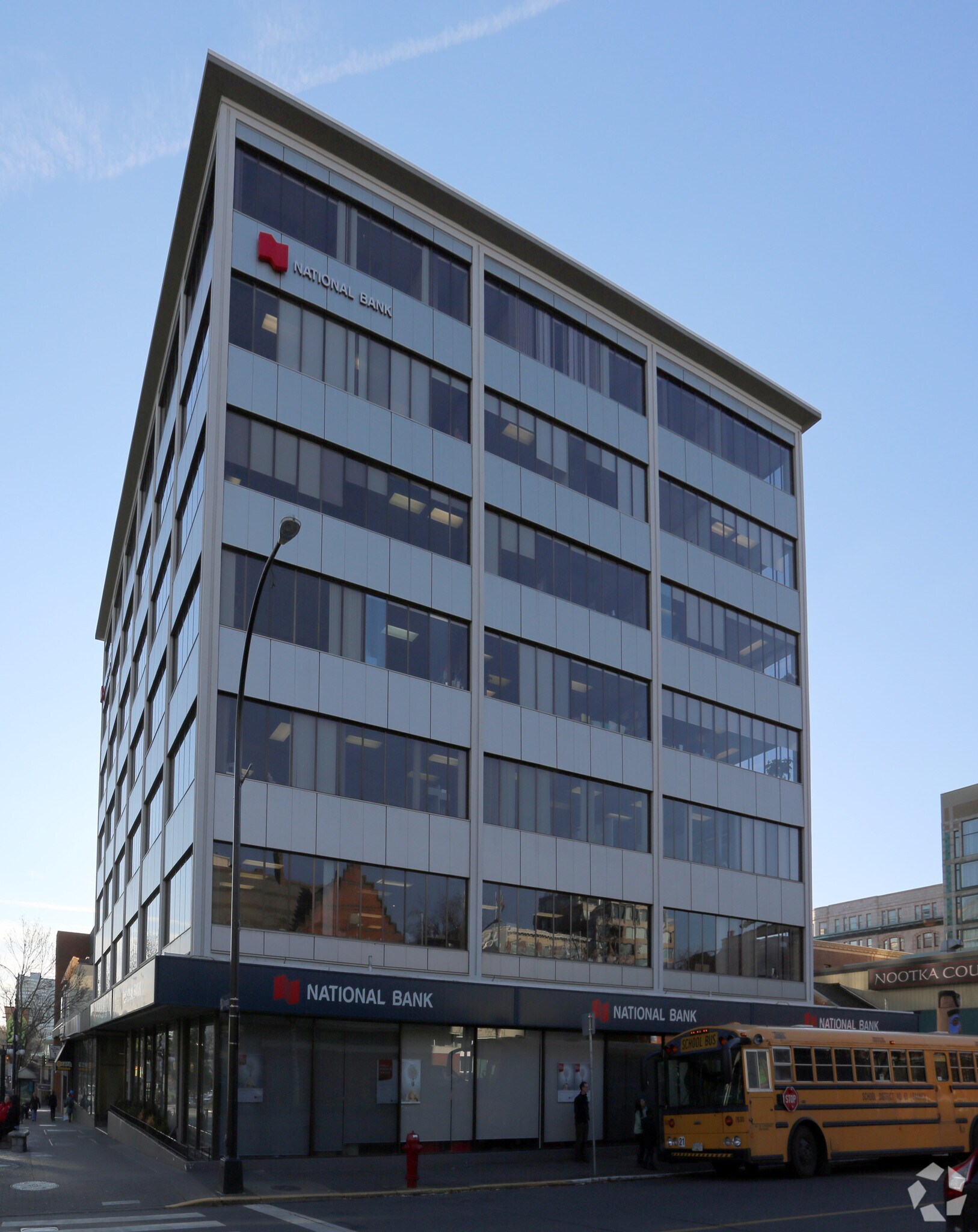 880-880 Douglas St, Victoria, BC for lease Primary Photo- Image 1 of 10