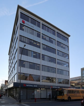 Plus de détails pour 880-880 Douglas St, Victoria, BC - Bureau à vendre