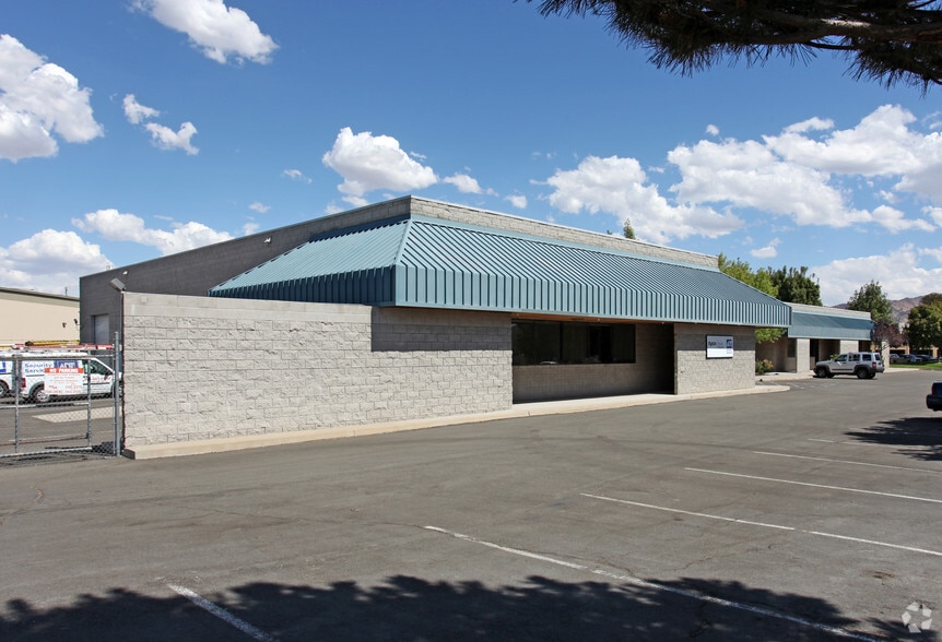 670-690 S Rock Blvd, Reno, NV for sale - Primary Photo - Image 1 of 1
