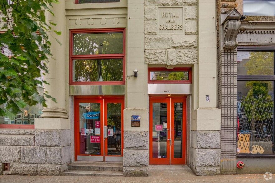400 W Hastings St, Vancouver, BC à louer - Photo du bâtiment - Image 3 de 5