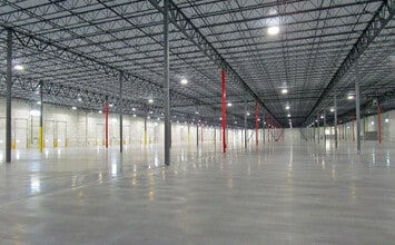 8719 Mississippi St, Merrillville, IN for sale Interior Photo- Image 1 of 4