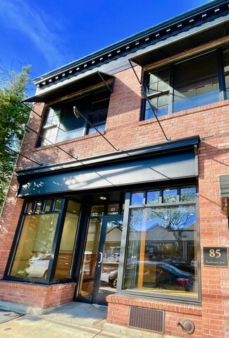 Plus de détails pour 85 Railroad Ave, Greenwich, CT - Bureau, Local commercial à louer