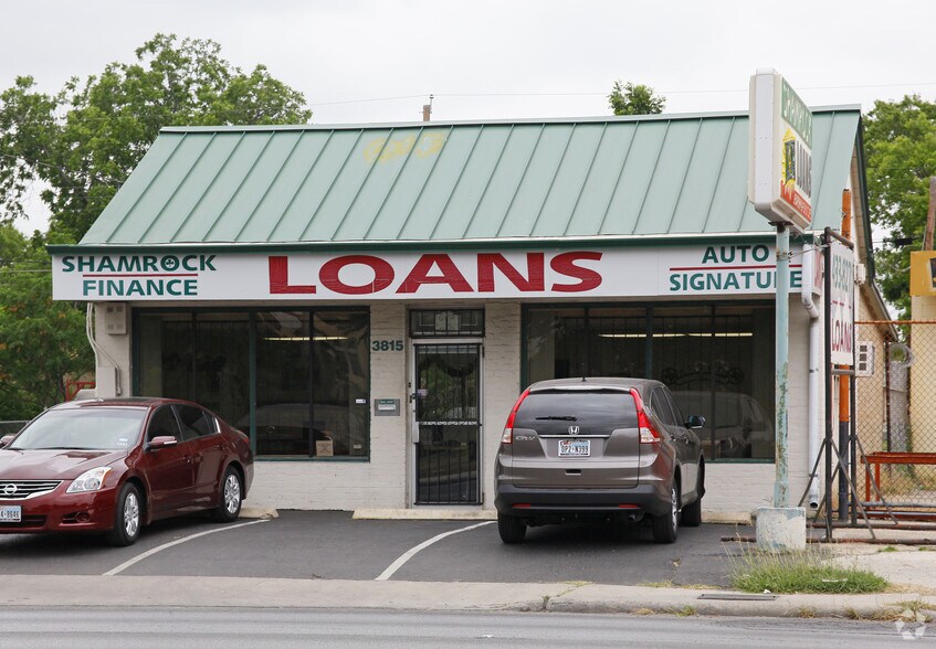 3815 W Commerce St, San Antonio, TX for lease - Building Photo - Image 2 of 16