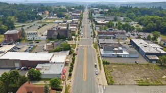 Plus de détails pour 497 Broadway, Monticello, NY - Commerce de détail à vendre