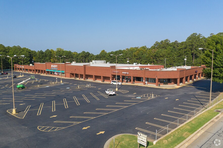 1575 Lawrenceville Hwy, Lawrenceville, GA à louer - Photo du bâtiment - Image 2 de 4