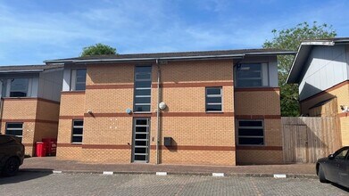 9 Shottery Brook, Binton for lease Building Photo- Image 1 of 1