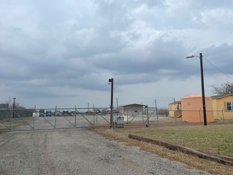 9310 US Highway 183, Austin, TX for lease - Building Photo - Image 2 of 2