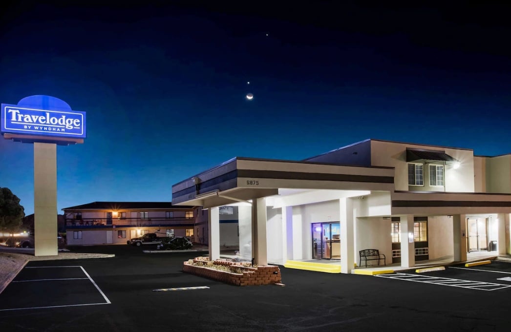 6875 Space Village Ave, Colorado Springs, CO for sale Primary Photo- Image 1 of 13