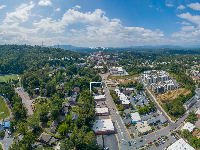 272 Biltmore Ave, Asheville, NC for sale - Building Photo - Image 2 of 7