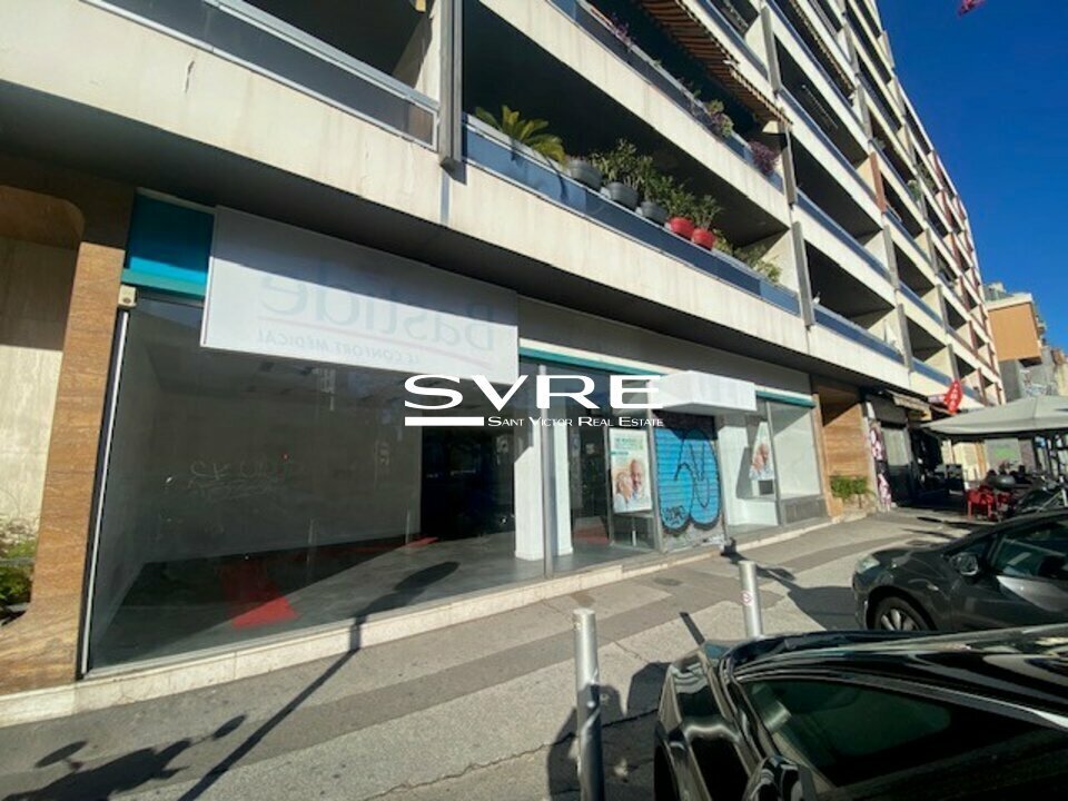 Retail in Marseille for lease Building Photo- Image 1 of 13