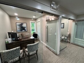 340 Egg Harbor Rd, Sewell, NJ for lease Interior Photo- Image 2 of 5