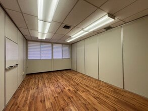 66 W Duarte Rd, Arcadia, CA à louer Photo intérieure- Image 1 de 5