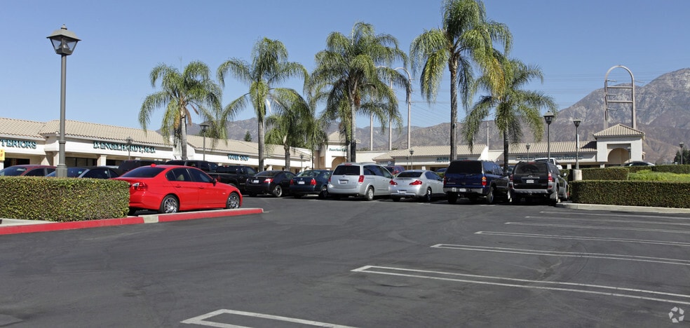 659 E 15th St, Upland, CA à louer - Photo principale - Image 3 de 6