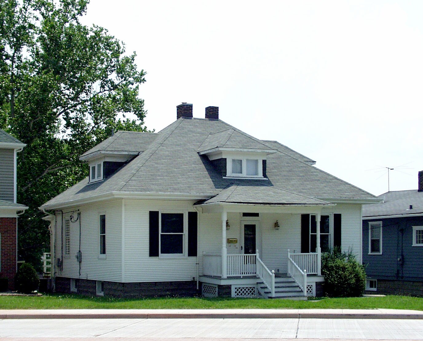 206 S Kingshighway St, Saint Charles, MO à vendre Photo principale- Image 1 de 2