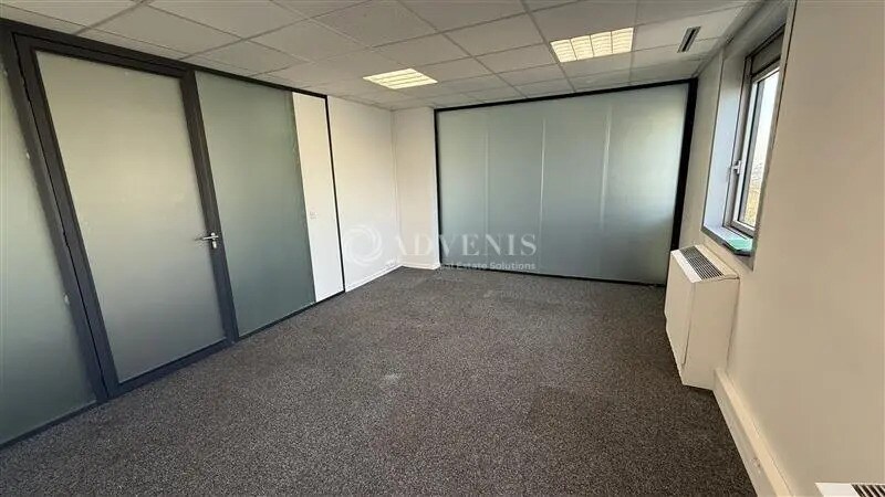 Bureau dans Noisy-le-Grand à louer - Photo intérieure - Image 2 de 7